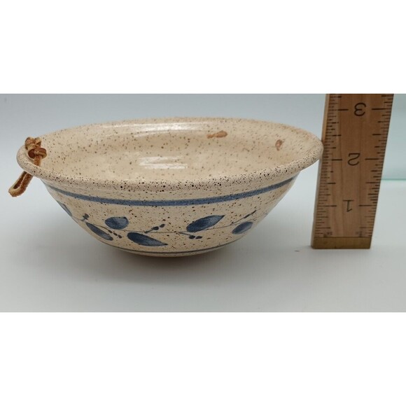 Primitive Stoneware Berry Bowl W Leather Hanger Loop Brown Speckled Blue Vine - Picture 6 of 8